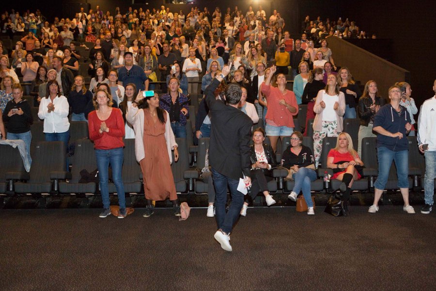 La salle debout, avec José Freitas